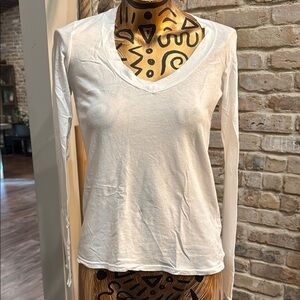 Vince Women's White V-Neck Long Sleeve Tee 2